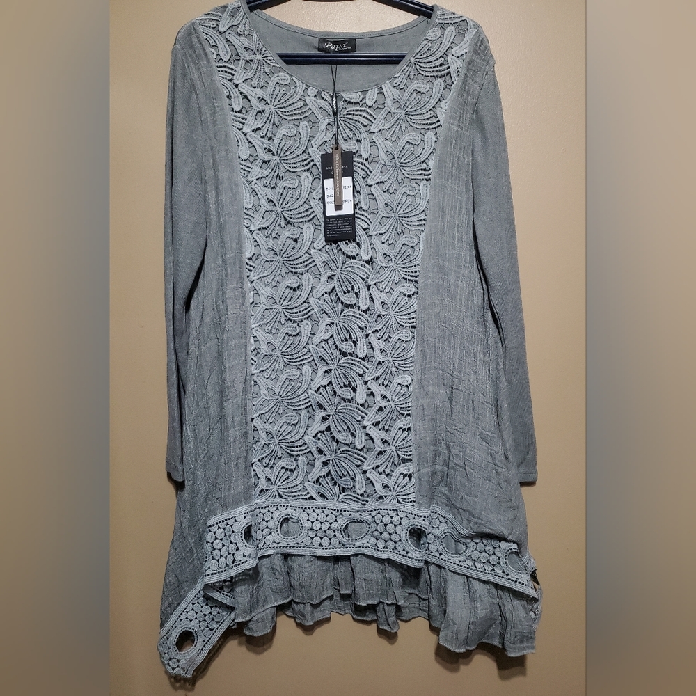 Papa vancouver dress